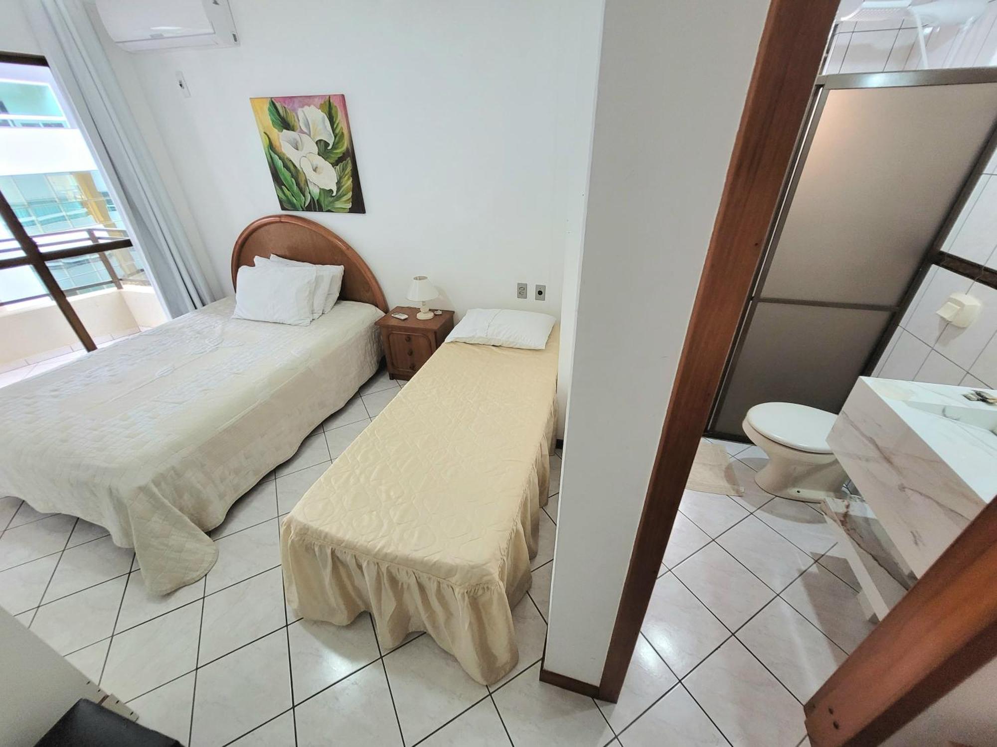 Apartamento 200 Metros Da Praia 03 Quartos Com Ar Condicionado - Meia Praia - Itapema Luaran gambar