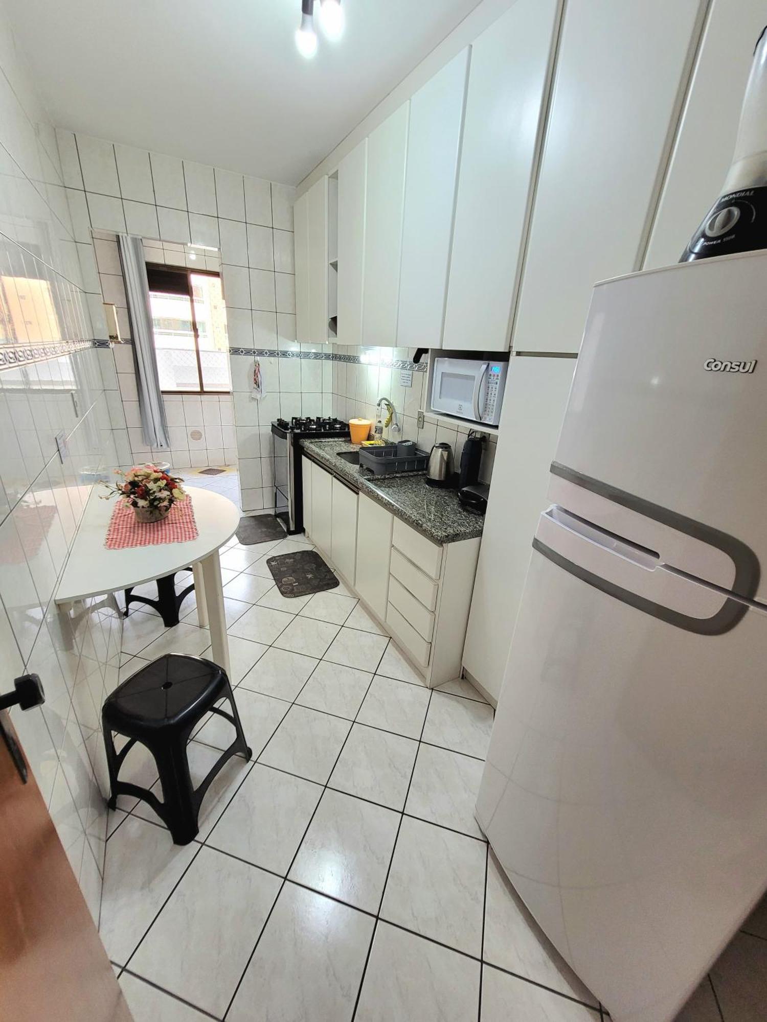 Apartamento 200 Metros Da Praia 03 Quartos Com Ar Condicionado - Meia Praia - Itapema Luaran gambar
